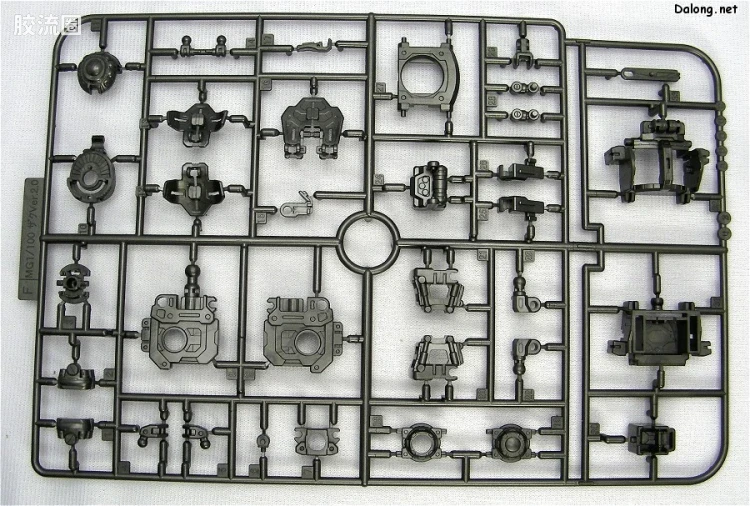 MG 限定电镀版 夏亚专用扎古 II v2.0 Extra Finish电镀版 - 图片